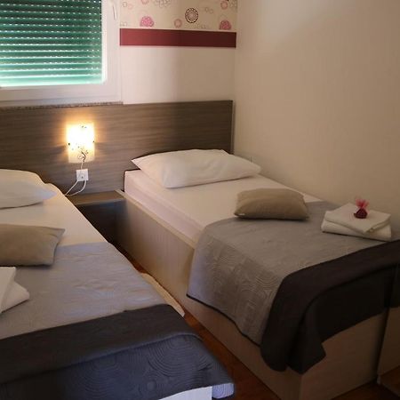Apartments Marina Vodice Exterior photo