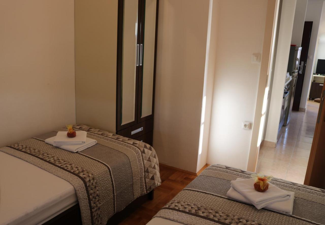 Apartments Marina Vodice Exterior photo