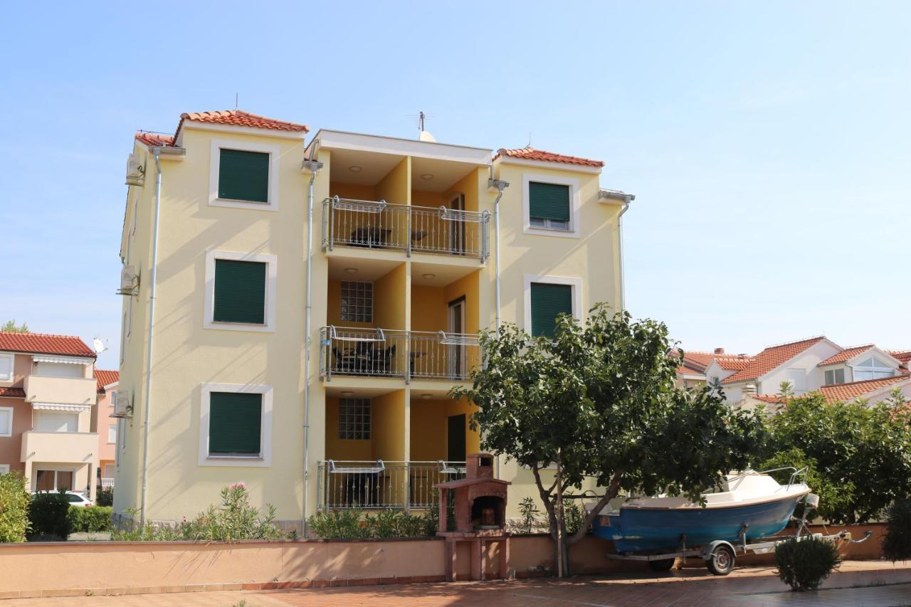 Apartments Marina Vodice Exterior photo