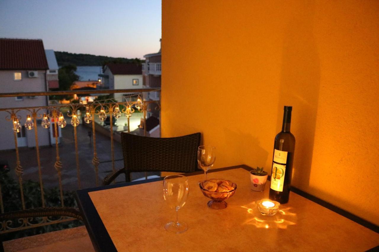 Apartments Marina Vodice Exterior photo