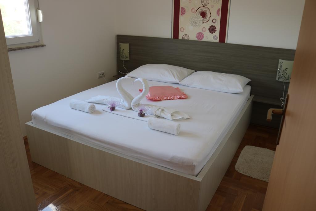 Apartments Marina Vodice Exterior photo
